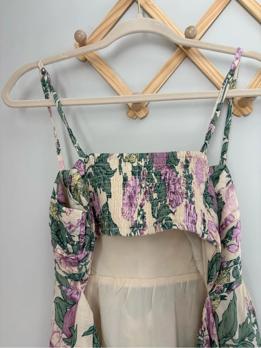 Abercrombie & Fitch back purple